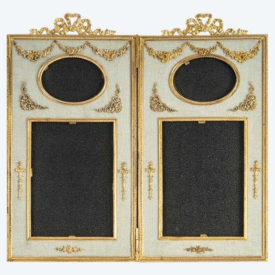 A Paravent Photo Frame, Late 19th Century