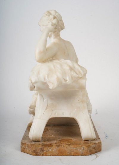 Bellissima scultura di Alberto Saccardi in marmo bianco