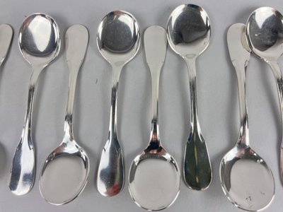 Twelve uniplat/Valois ERCUIS ice cream scoops
