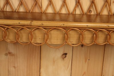 Grande coppia di mensole da parete in rattan attribuite a Audoux Minnet