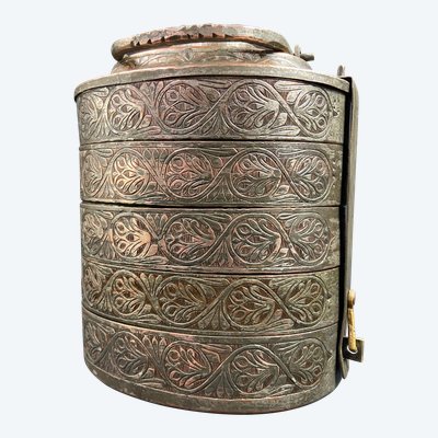 Boite à repas 5 compartiments cuivre étamé ciselé Empire Ottoman XIXe Turquie