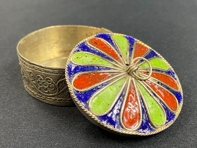 Berber box in silver-chased metal enhanced with polychrome enamel