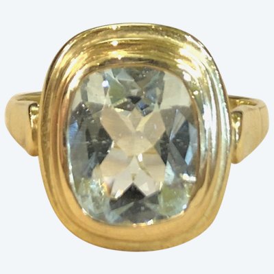 Anello con acquamarina