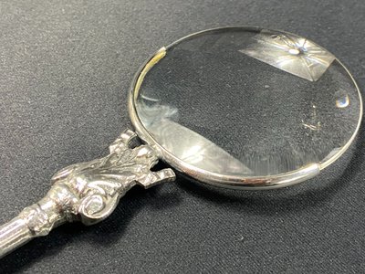 Große Lupe aus versilberter Bronze im Stil Ludwigs XVI.