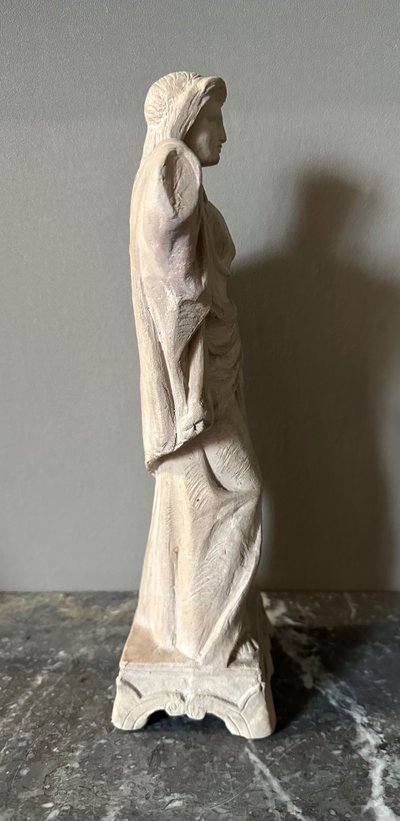 Neoklassizistische Terrakotta-Skulptur