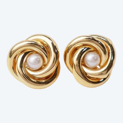 Paire de boucles d'oreilles en or jaune et perle de culture