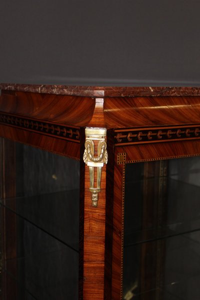 Vitrine Louis XV Quatre Faces Vitrées En Marqueterie Vers 1880