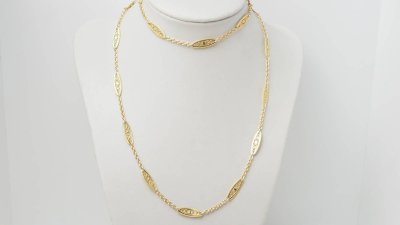 Collier filigrane en or jaune