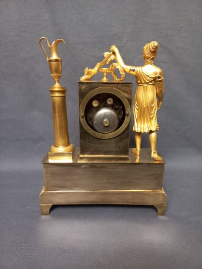 Pendeluhr aus der Zeit Charles X Bronze Vergoldet