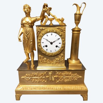 Pendeluhr aus der Zeit Charles X Bronze Vergoldet