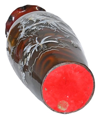 Important vase de Chine en carton bouilli, fibre et marqueterie de nacre