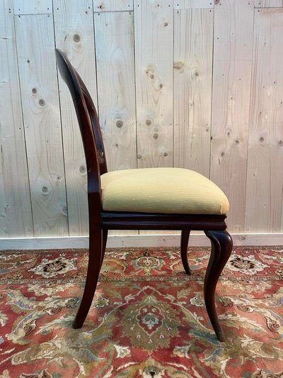 Suite de 6 chaises Louis XV en acajou 