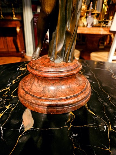 Venere Callipigia in bronzo patinato Inizio XIX secolo