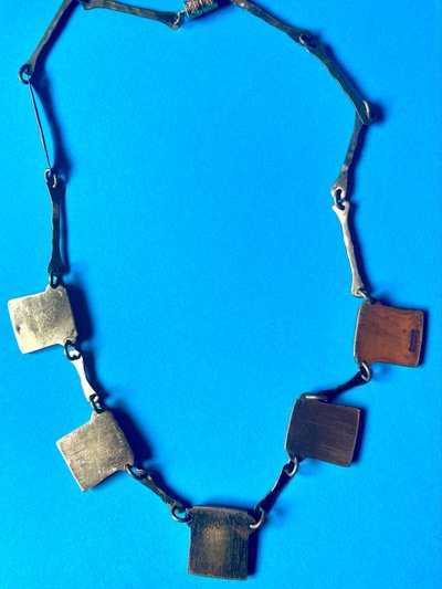 DOMINIQUE PIÉCHAUD (1922-2011). COLLIER EN BRONZE ET ÉMAIL : années 50-60