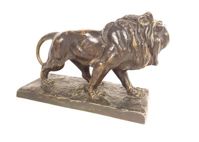 Scultura in bronzo Hippolyte Marius Galy Leone ruggente Animale XIX secolo