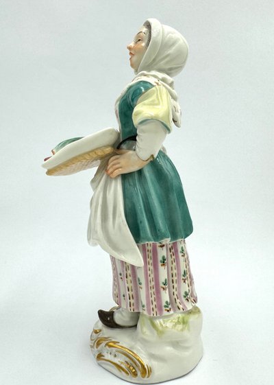 Meissen - Les Cris De Paris, Vendeuse De Poisson