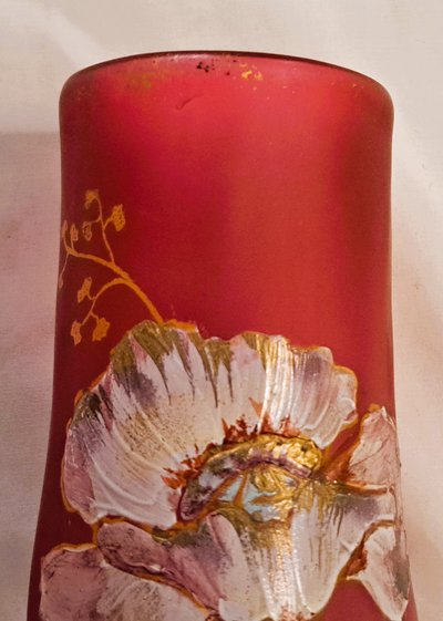 Paar Vasen François Théodore Legras aus emailliertem Twistglas auf rosafarbenem Grund Blumendekor Anfang XX