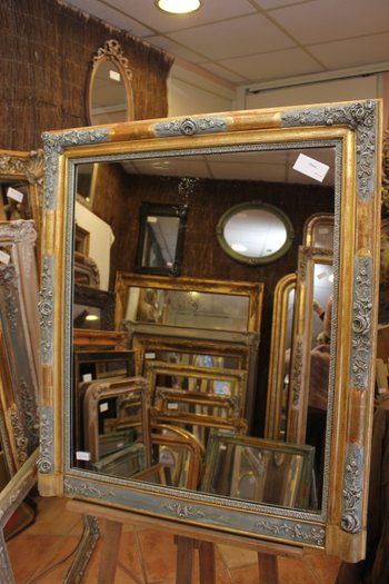 Miroir ancien de cheminée feuille d'or et patine 85 x 99 cm