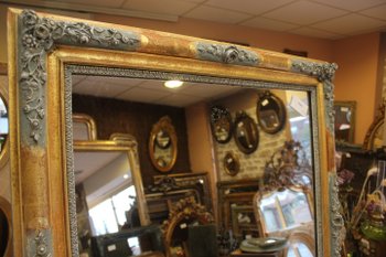 Miroir ancien de cheminée feuille d'or et patine 85 x 99 cm