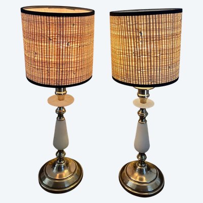 Paire de lampes anciennes en albâtre et bronze doré d'époque fin XIXème vers 1880