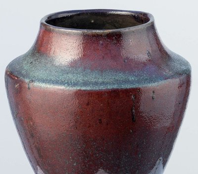 Vase en grès à couverte sang-de-boeuf - Eugène lion