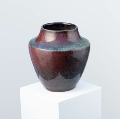 Vase en grès à couverte sang-de-boeuf - Eugène lion