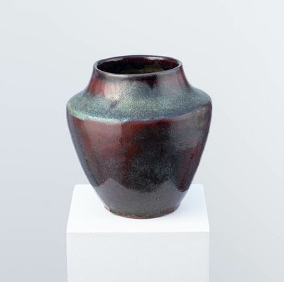 Vase en grès à couverte sang-de-boeuf - Eugène lion