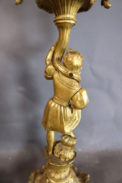 Coppia di candelabri in bronzo dorato XIX secolo