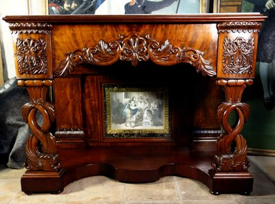 Console nuziale cubana in mogano con delfini