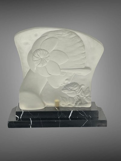 ART DECO PERIOD LAMP IN GLASS PASTE ON MARBLE BASE "WOMAN'S FACE"