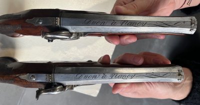 Paire de pistolets de  Duon à Nancy