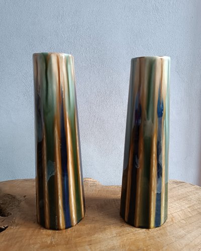 Gustave de Bruyn Pair of Art Nouveau slip vases