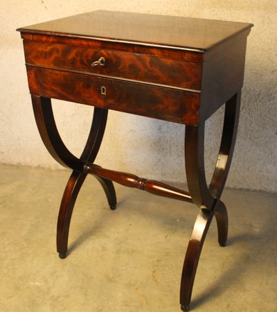 Work table, work table, small side table in mahogany, Empire style, 19th century