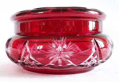 Scatola porta caramelle in cristallo Baccarat con sovrapposizione rosa - etichetta di carta