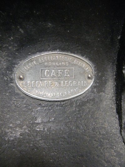 Large Lefévre & Lebrun d'Estaminet Countertop Coffee Grinder.