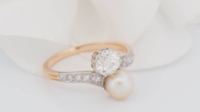 Anello Toi et Moi in oro bicolore 18kt, diamanti e perla coltivata
