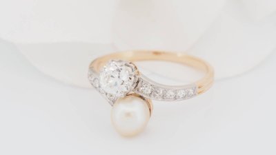 Anello Toi et Moi in oro bicolore 18kt, diamanti e perla coltivata