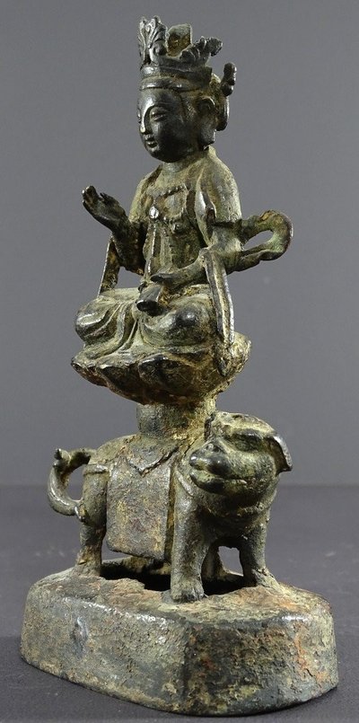 Chine, Dynastie Ming, Fin Du XIVème-début Du XVème, Statuette En Bronze De Majushri Sur Un Lion.