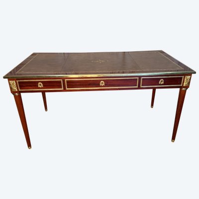 Grand bureau de style Louis XIV fin du 19 eme 