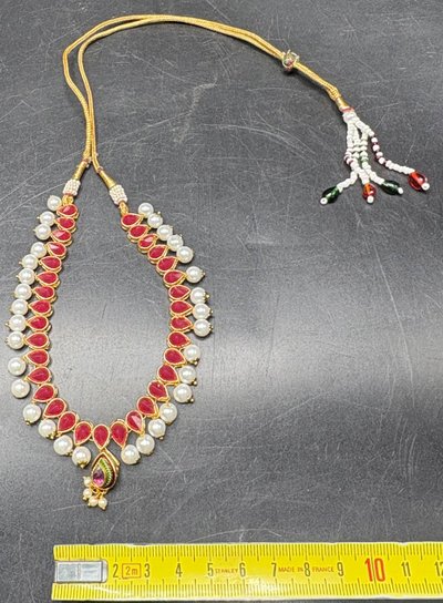 COLLIER DE FÊTES 