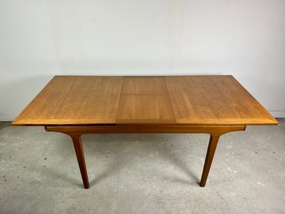 Table extensible de style scandinave en teck par Nathan furniture 1960