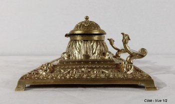  Gilded bronze inkwell, in the Renaissance style - Late 19th century