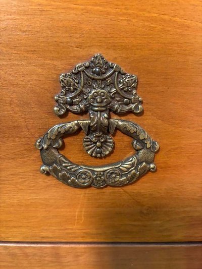 Cambio in stile LOUIS XV locale