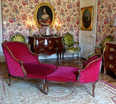 Broken Duchess - Louis XV period chaise longue in crushed velvet, Manufacture Bonvallet
