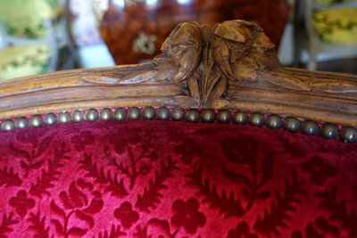 Broken Duchess - Louis XV period chaise longue in crushed velvet, Manufacture Bonvallet