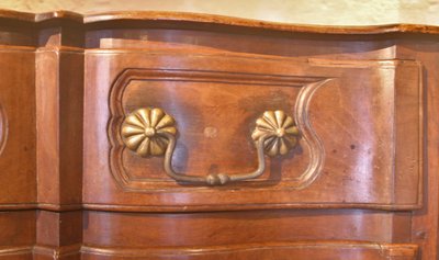 Commode arbalete XVIIIe