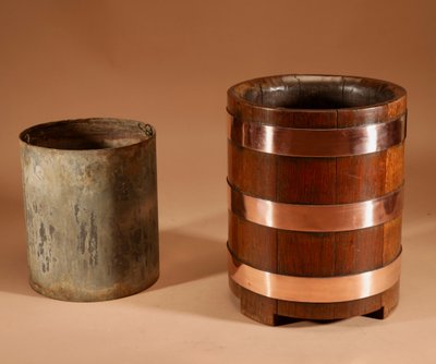 Jardinière/refroidisseur à vin Art Déco en chêne et cuivre.