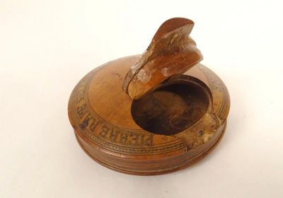 Linsenförmige Schnupftabakdose Buchsbaum Stein Raye Sellier Vieillevigne 1868 19. Jahrhundert