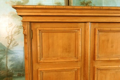 Armoire en pitchpin style bambou
