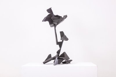 Jean Campa. Scultura geometrica in metallo lucidato. Anni '80. LS62141309P